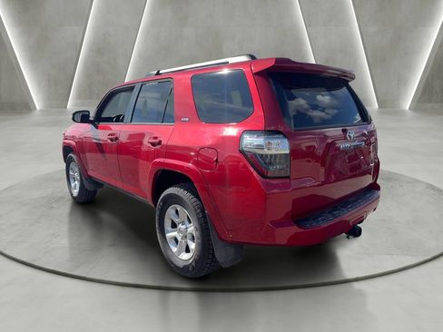 Used 2020 Toyota 4Runner SR5 AWD/4WD image 3