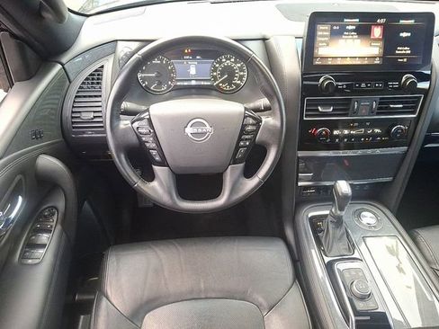Used 2022 Nissan Armada SL w/ Midnight Edition Package image 13