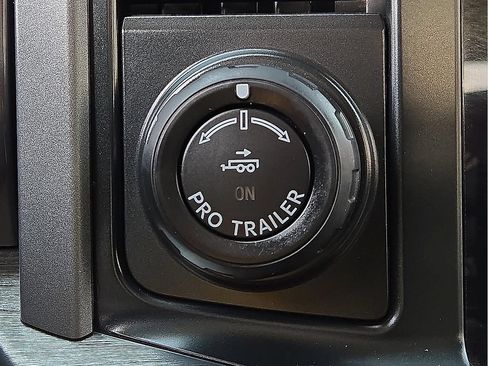 Used 2022 Ford F150 Lariat w/ Trailer Tow Package AWD/4WD image 14