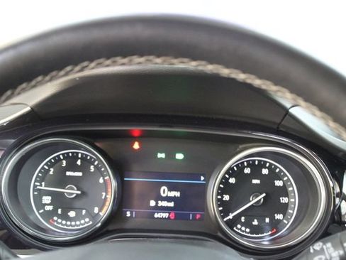 Used 2023 Buick Encore GX Select FWD image 18