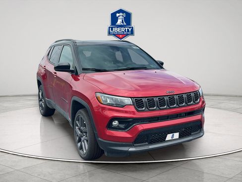 New 2025 Jeep Compass Limited w/ Sun & Sound Group AWD/4WD image 23