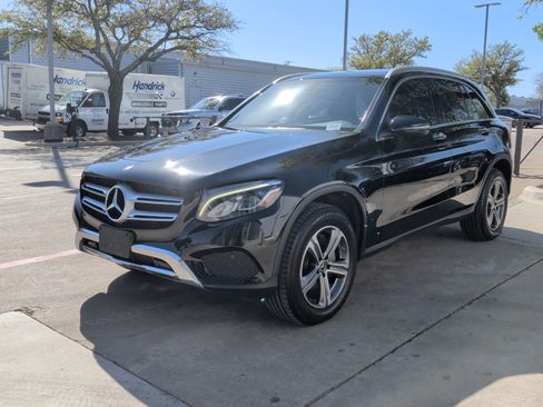 Used 2018 Mercedes-Benz GLC 300 image 5