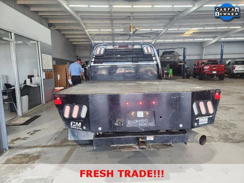 Used 2023 GMC Sierra 3500 SLE w/ SLE Convenience Package AWD/4WD image 3