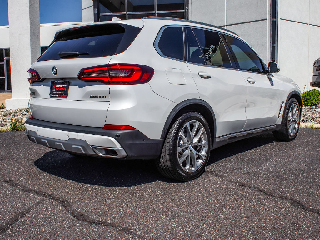 Used 2023 BMW X5 xDrive40i w/ Luxury Seating Package AWD/4WD image 6