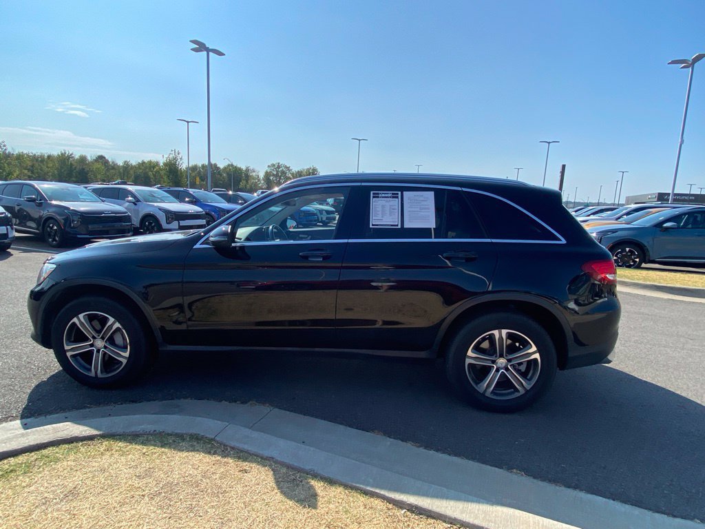 Used 2016 Mercedes-Benz GLC 300 4MATIC image 5