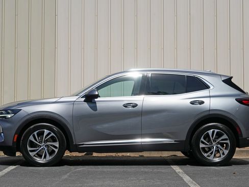 Used 2022 Buick Envision Essence w/ Safety Package FWD image 8