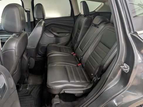 Used 2017 Ford Escape Titanium w/ Canadian Touring Package AWD/4WD image 14