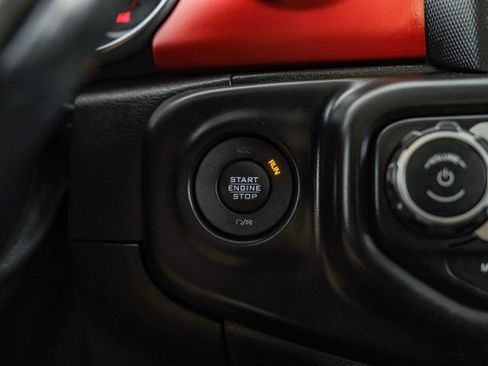 Used 2019 Jeep Wrangler Unlimited Rubicon w/ Uconnect 4C Nav & Sound Group image 21