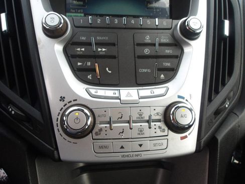 Used 2013 Chevrolet Equinox LT w/ Power Convenience Package image 25