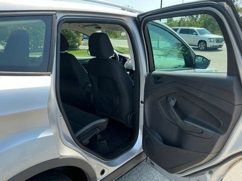 Used 2014 Ford Escape S FWD image 18