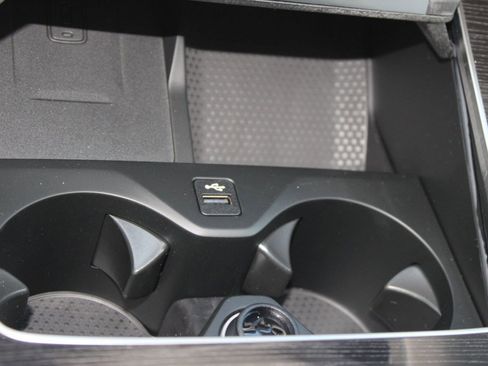 Used 2026 BMW X5 sDrive40i w/ M Sport Package image 30