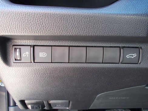 Certified 2025 Toyota RAV4 XLE w/ Convenience Package image 19