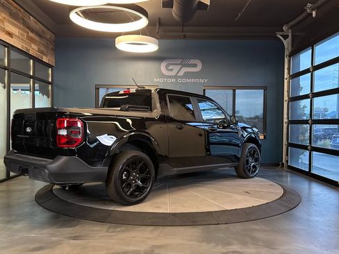 Used 2025 Ford Maverick XLT w/ Black Appearance Package AWD/4WD image 3