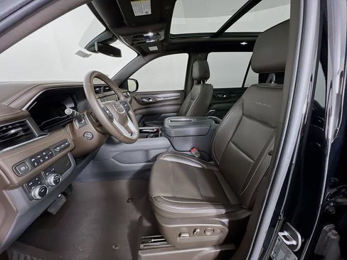 Certified 2022 GMC Yukon Denali AWD/4WD image 22