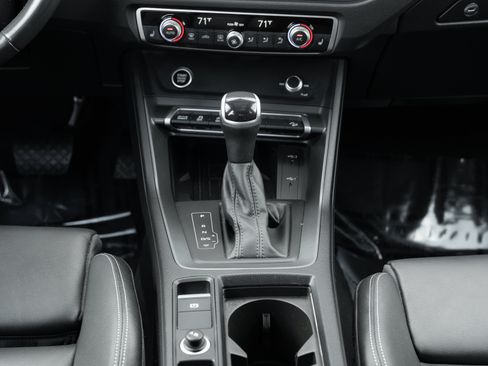 Certified 2023 Audi Q3 2.0T Premium Plus w/ Premium Plus Package AWD/4WD image 16