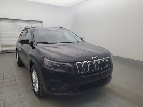 Used 2020 Jeep Cherokee Latitude FWD image 13