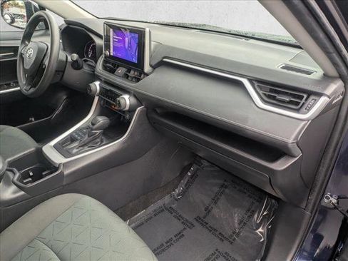 Used 2024 Toyota RAV4 XLE image 19