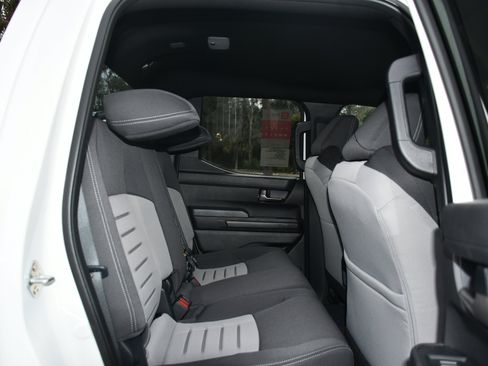 New 2025 Toyota Tacoma TRD Off-Road image 10