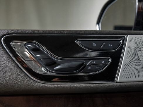 Used 2022 Lincoln Navigator L Reserve image 35