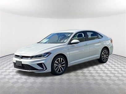 New 2025 Volkswagen Jetta SE