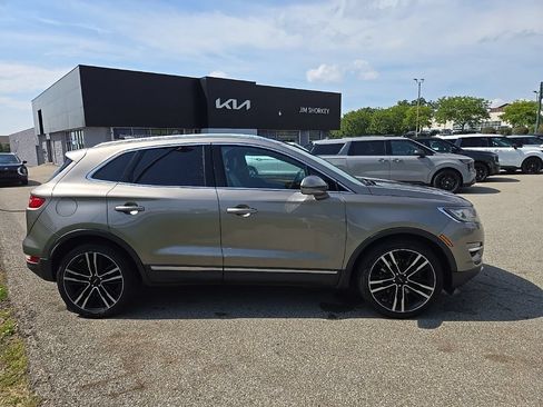 Used 2017 Lincoln MKC Reserve w/ Lincoln MKC Climate Package AWD/4WD image 2