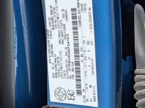 Used 2019 Ford F150 Raptor w/ Equipment Group 802A Luxury image 24