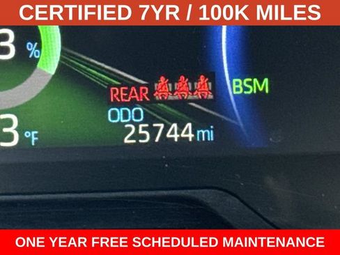 Used 2025 Toyota RAV4 SE AWD/4WD image 28