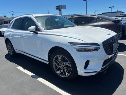 Used 2022 Genesis GV70 2.5T w/ Select Package