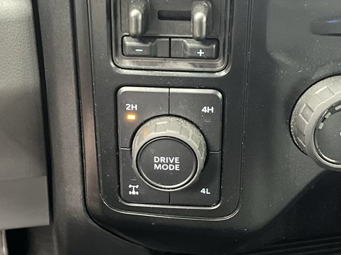 Certified 2026 Ford F250 XLT AWD/4WD image 16
