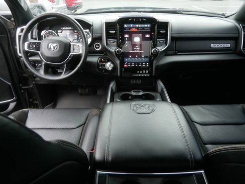 Used 2024 RAM 1500 Laramie AWD/4WD image 22