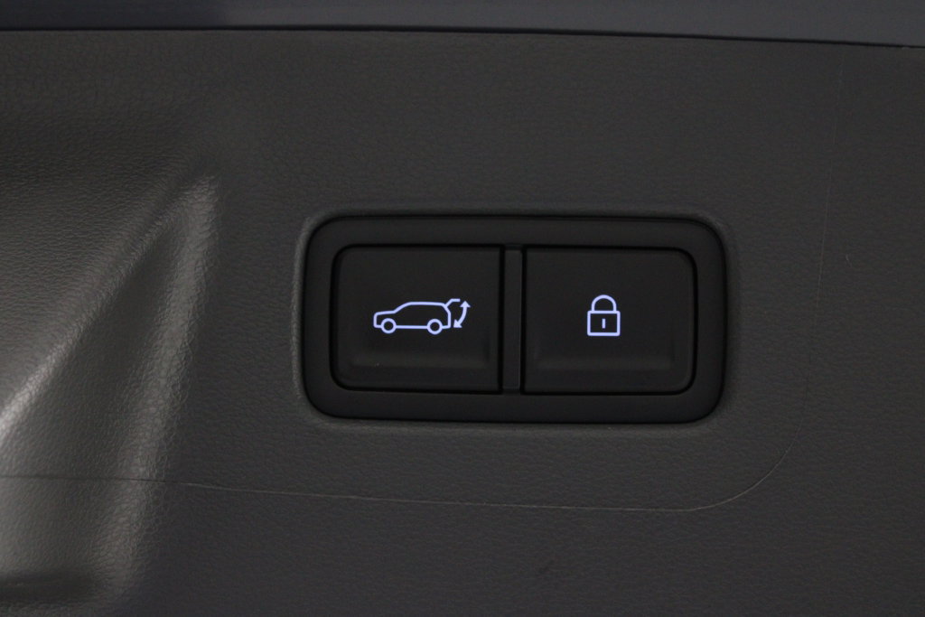 Certified 2026 Hyundai Santa Fe SEL FWD image 19