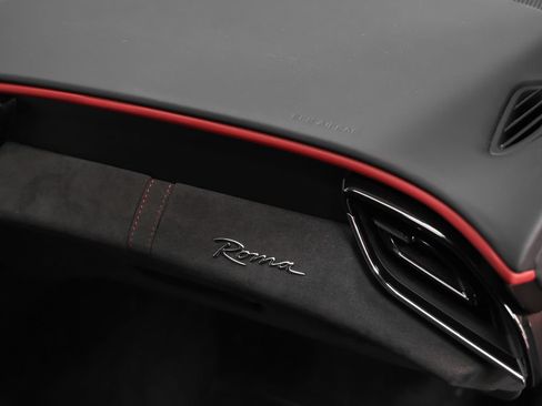 Certified 2022 Ferrari Roma RWD image 32
