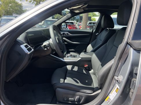 Used 2025 BMW i4 eDrive40 w/ Parking Assistance Package RWD image 16