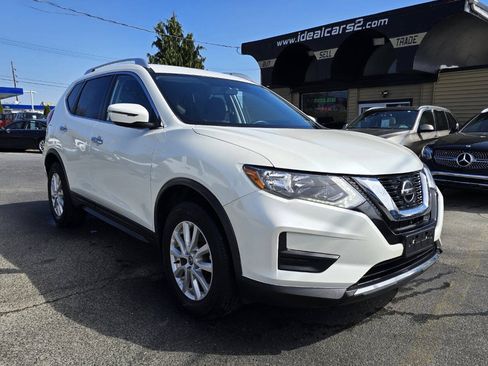Used 2018 Nissan Rogue SV AWD/4WD image 36