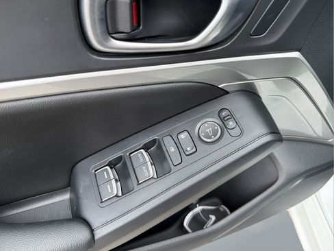 Used 2024 Acura Integra FWD image 25