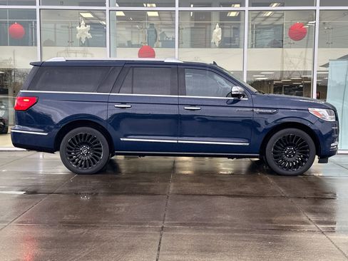 Used 2018 Lincoln Navigator L Black Label image 2