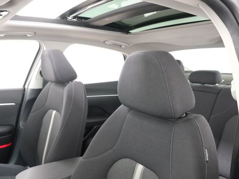 Used 2024 Hyundai Sonata SEL w/ Convenience Package FWD image 30