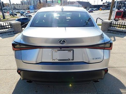 Used 2021 Lexus IS 300 IS 300 w/ Comfort Package image 9