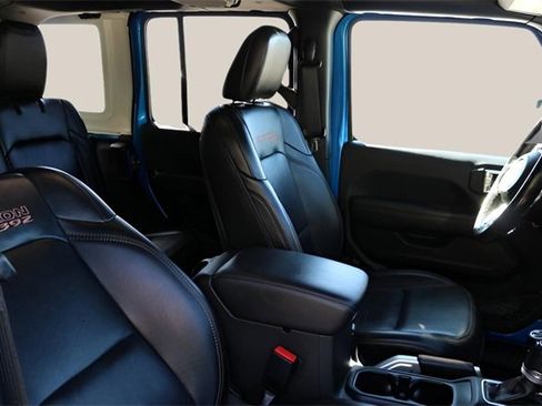 Used 2021 Jeep Wrangler Unlimited Rubicon image 17