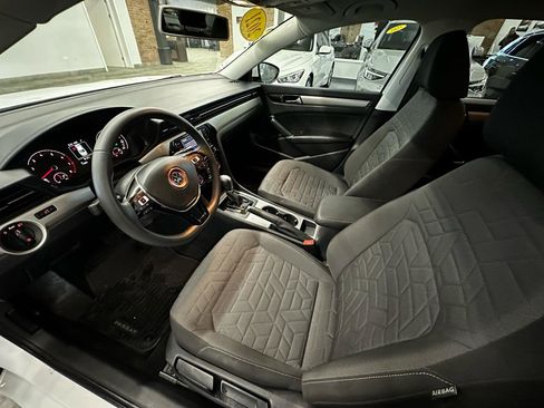 Used 2021 Volkswagen Passat 2.0T S image 18