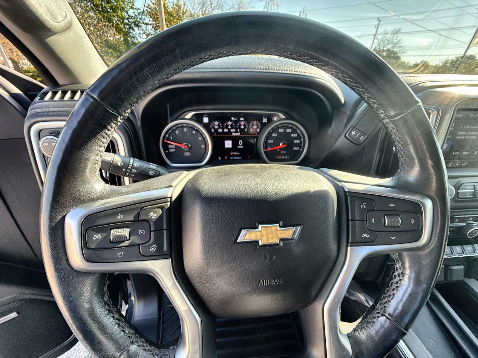 Certified 2020 Chevrolet Silverado 1500 LTZ w/ LTZ Premium Package AWD/4WD image 11