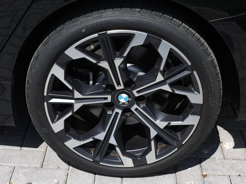 Used 2025 BMW 330i Sedan w/ Premium Package RWD image 45