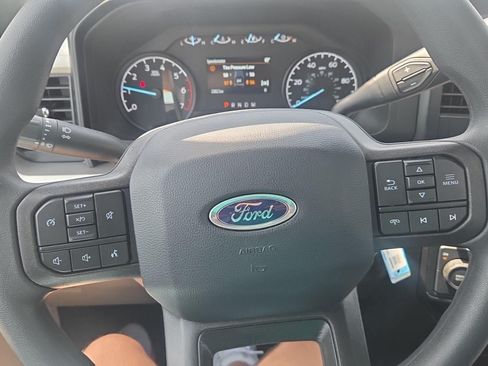 Used 2025 Ford F250 XL w/ STX Appearance Package AWD/4WD image 8