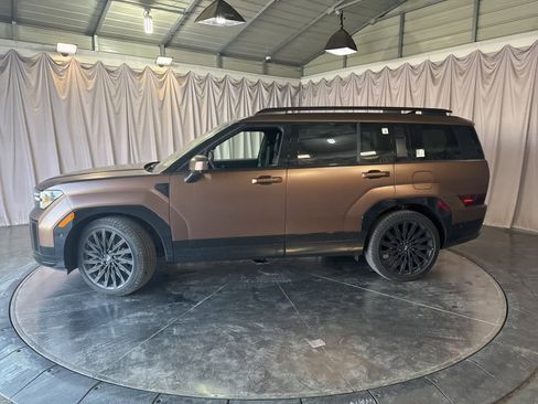 Used 2025 Hyundai Santa Fe Calligraphy image 8