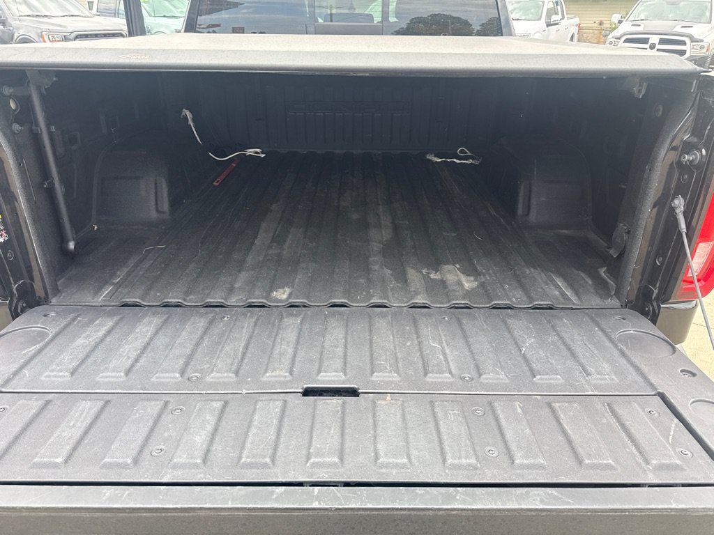 Used 2020 GMC Sierra 1500 Denali w/ Driver Alert Package II AWD/4WD image 16