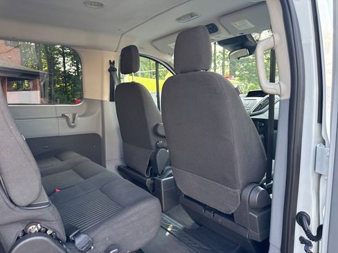 Used 2016 Ford Transit 350 XLT image 7