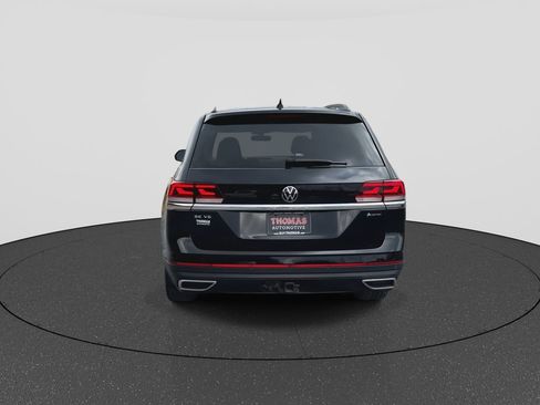 Used 2023 Volkswagen Atlas SE w/ Panoramic Sunroof Package image 7