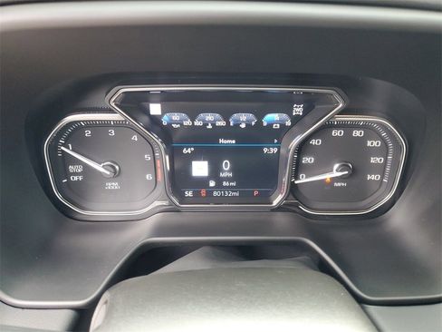 Used 2021 GMC Yukon XL SLT w/ SLT Premium Package image 14