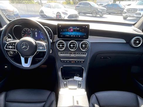 Used 2022 Mercedes-Benz GLC 300 w/ Premium Package Lite image 13