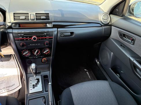 Used 2009 MAZDA MAZDA3 i Touring Value image 39